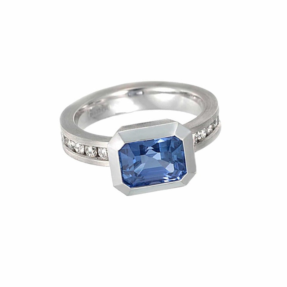 Series 20 - Oblique Fine | Ring, Plat. + 8 x 6mm Blue Sapphire + .50tcw. Dia. (SIZE 6.5)