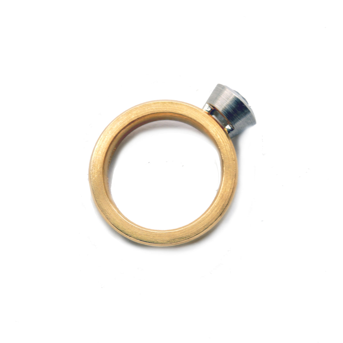 S16 Engagement Ring in 18k with a platinum bezel, side view