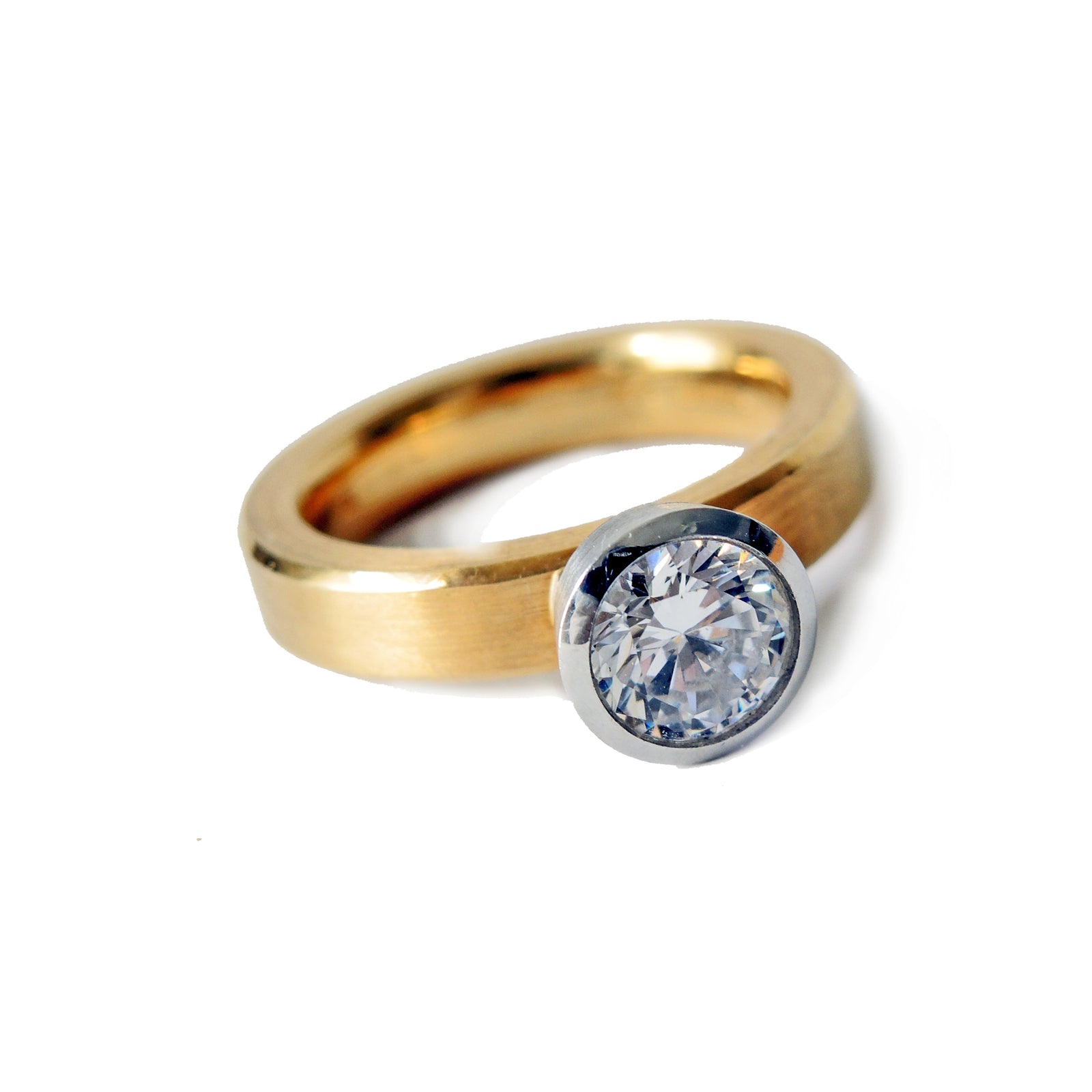 S16 Engagement Ring in 18k with a platinum bezel, front view