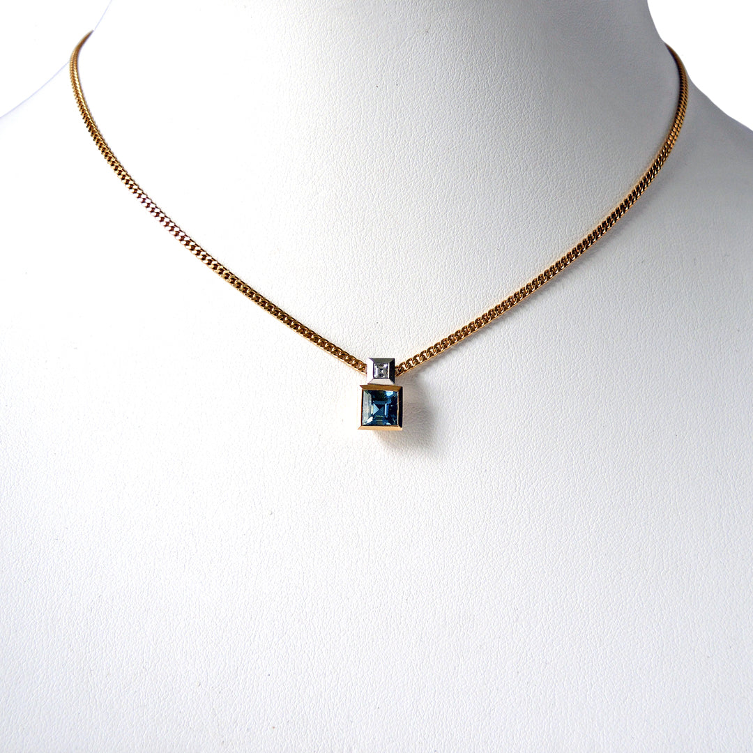 Series 17 - Squared | Pendant, 18k, Platinum, Step Cut Aquamarine + Dia.