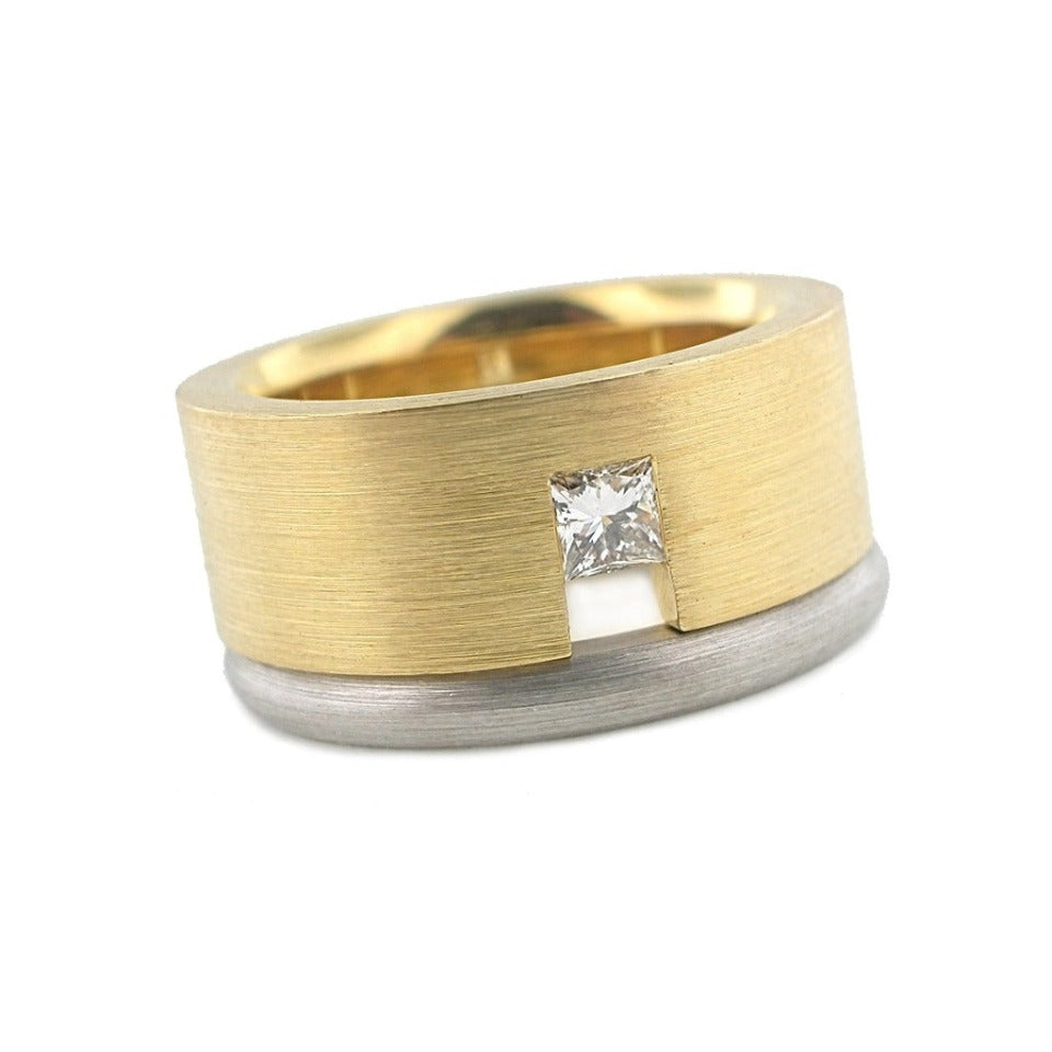 Series 11 -  Flat Cut | Wedding Band, 18k Yellow, White Slim Band + Dia.