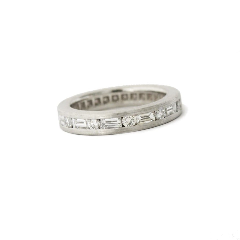 Series 16 - Element | Wedding Band, Plat. + Dia. Baguette, Round (SZ 6.5)