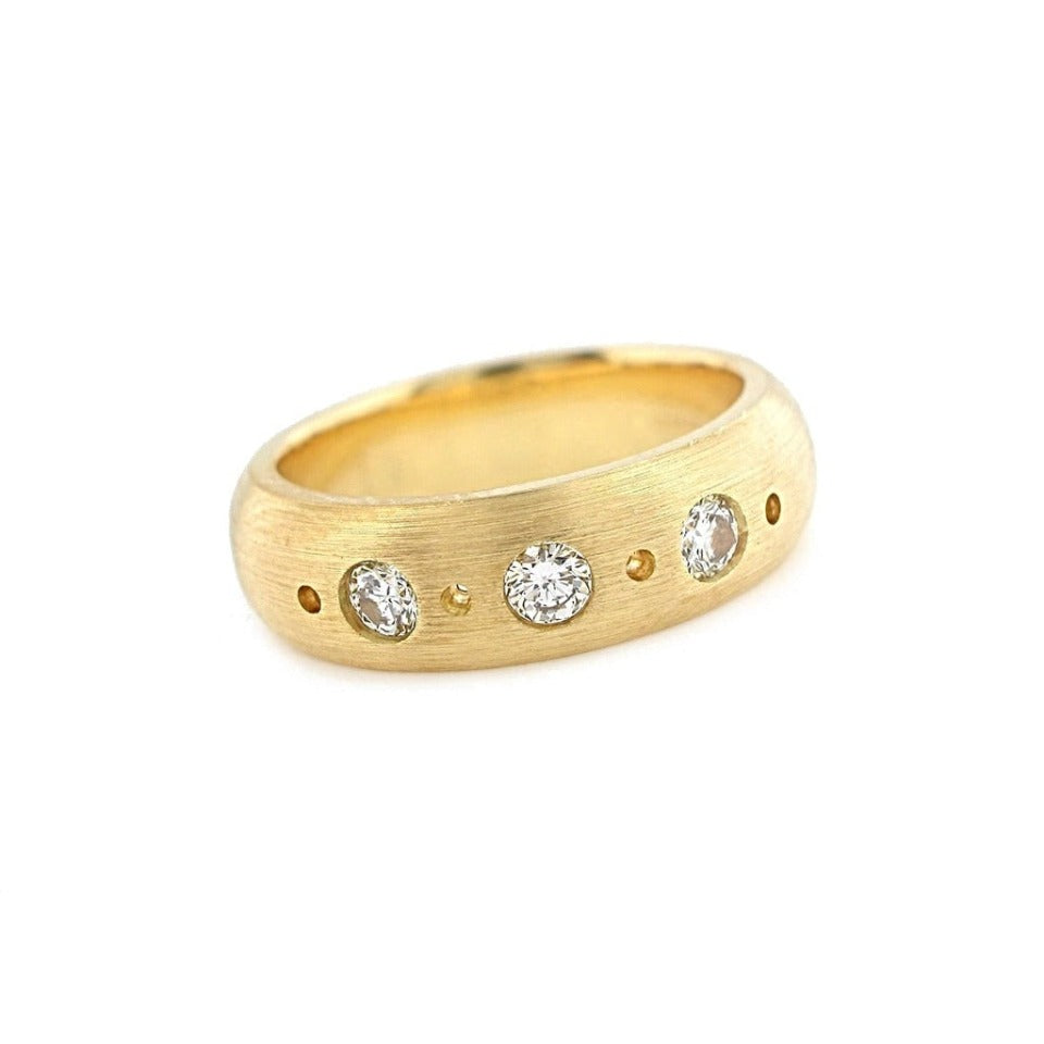 Series 19 - Domed | Wedding Band, 18k, 3 x .08 ct. Diamond
