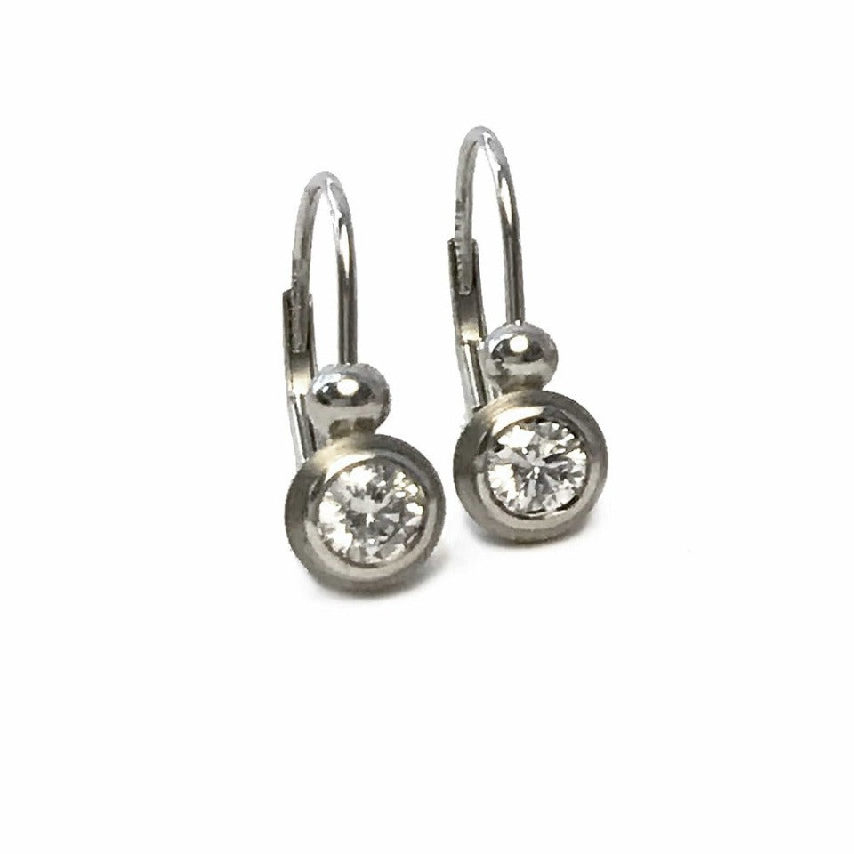Series 8 - Simplicity | Double Bezel, Lever Back Earrings in Pt950 + Dia.