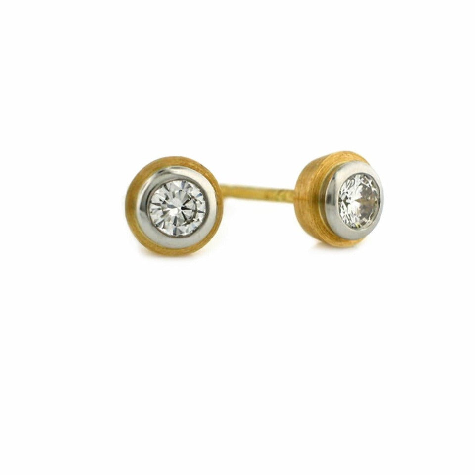 Series 8 - 39 Simplicity | Double Bezel Stud Earring,18k Gold, Pt950 + Diamonds (.10 or .20 tcw)