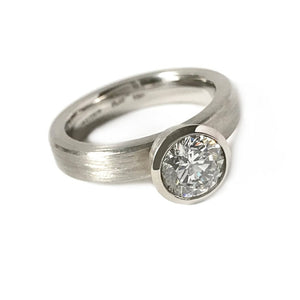 Series 16 - Element | Engagement Ring, Platinum Mounting