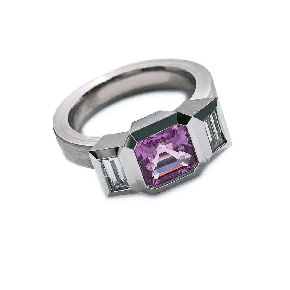 Series 20 - Oblique Fine | 3 Stone Ring, 18k, Pink Sapphire + Diamond (SZ 6)