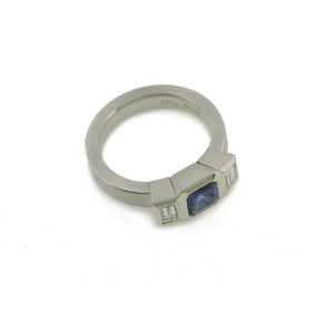 Series 20 - Oblique Fine | 3 Stone Ring, Plat. + 6 mm Sapphire, Diamond (SIZE 6.5)