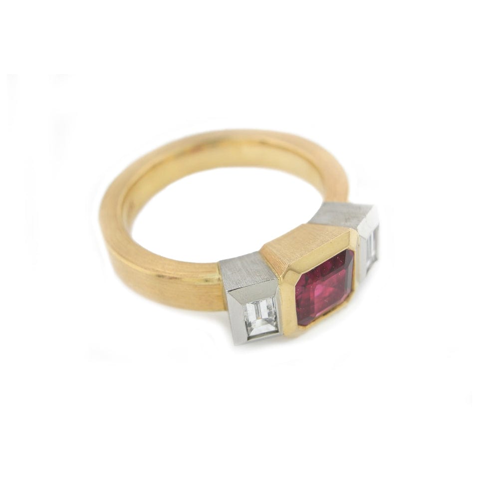 Series 20 - Oblique Fine | Engagement Ring, 18k, Plat., Ruby + Dia. (SIZE 6.5)