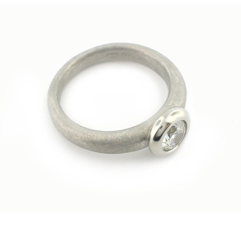 Series 41 - Arc | Engagement Ring Low, Pd. + 5 mm Mtg.